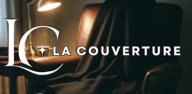 couverture noire fauteuil cuir lampe lecture ambiance tamisée
