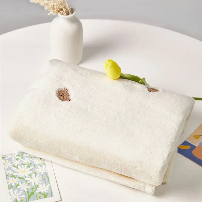 Couverture beige bébé