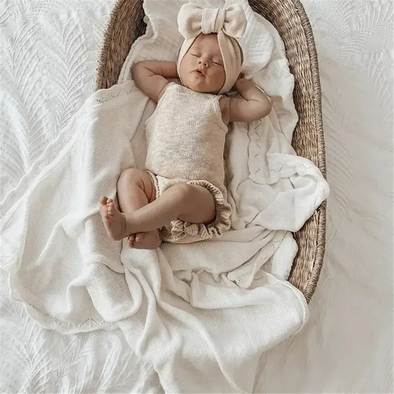 Couverture en Tricot Bebe