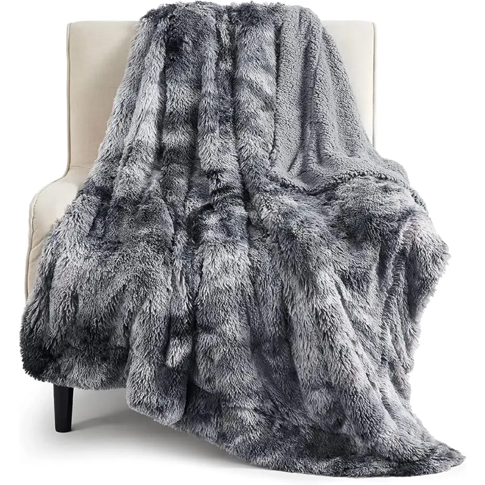 Couverture Fausse Fourrure Grise